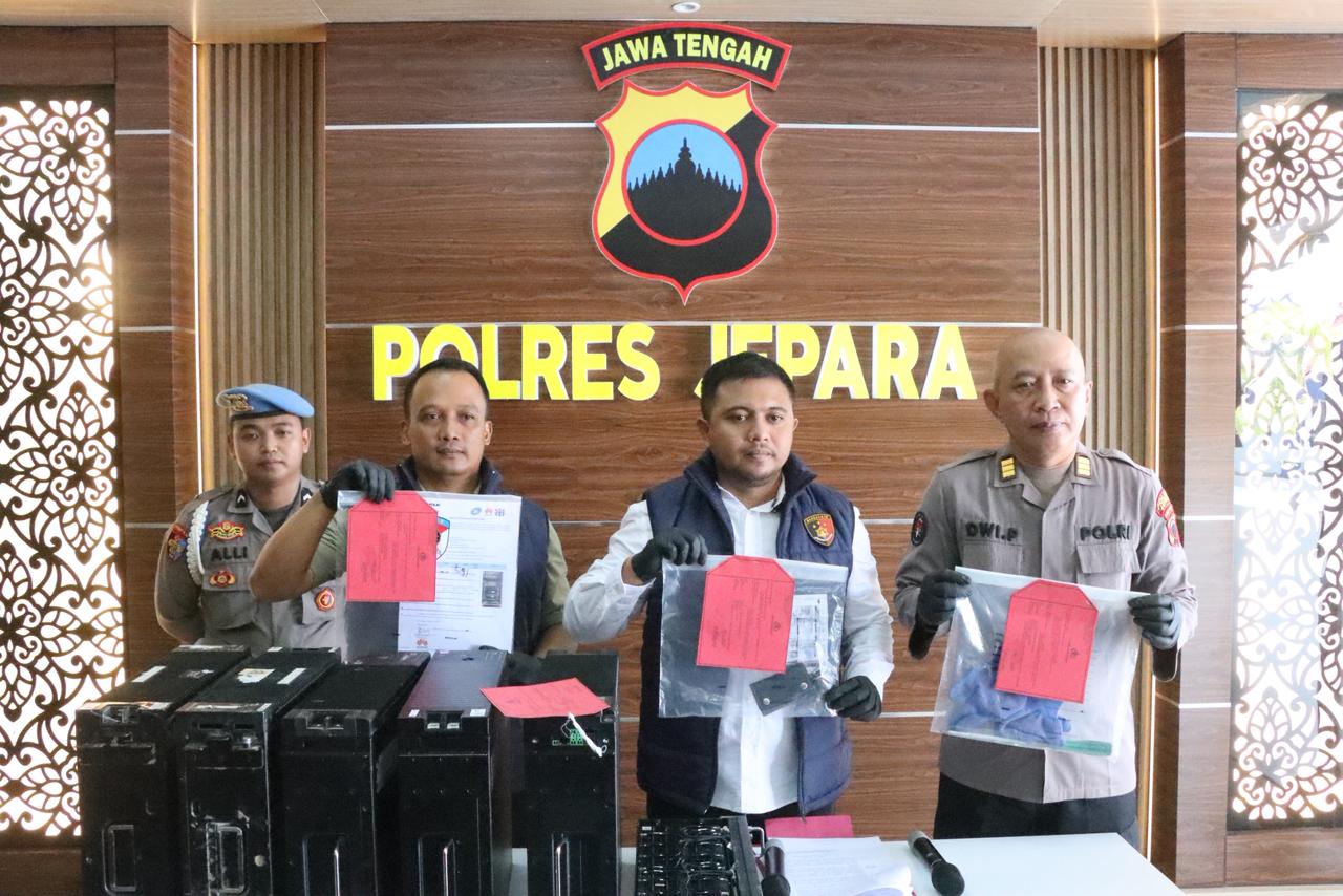 Polisi Bekuk Pencuri Baterai Tower di Pakis Aji, Sejumlah Pelaku Berhasil Diamankan